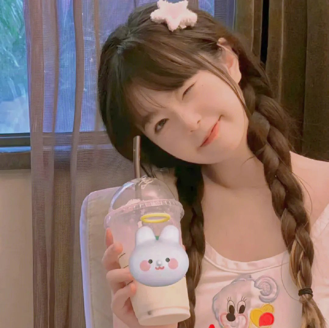 万花嬉春